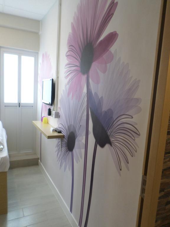 Sunrise Royal - Boutique Hostel Kowloon  Exterior foto